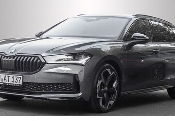 Skoda Superb 16.250 km 46.480 &euro; Bonn 53227