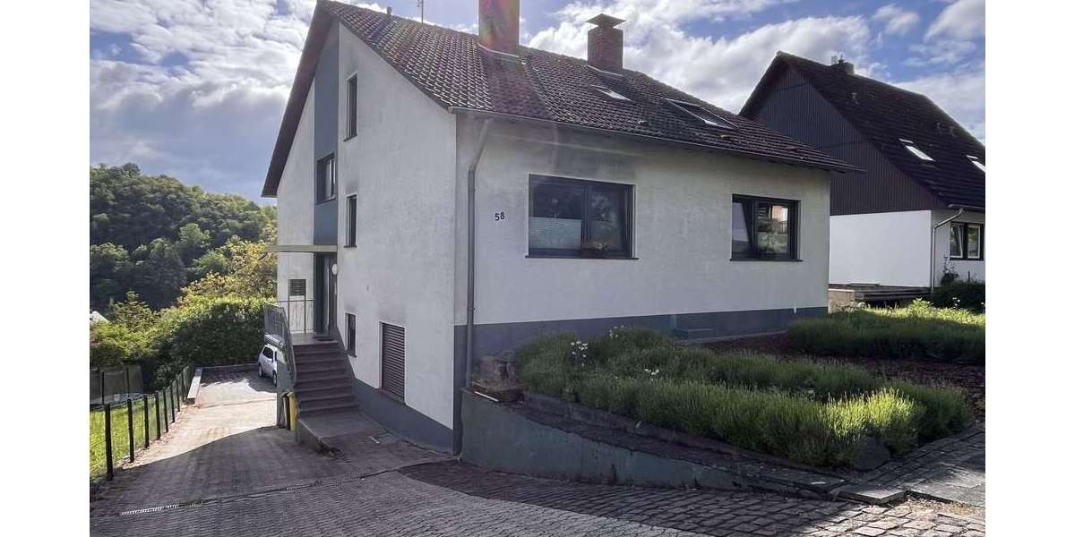 Etagenwohnung Sinzig - 4 Zimmer, 105 m&sup2;, 1.290&euro; | Angebot:26579072