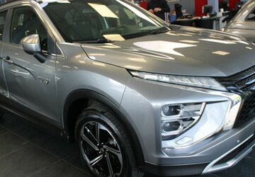 Mitsubishi Eclipse Cross Plug-in Hybrid 4WD Plus 85.459 km 18.480 &euro; Euskirchen 53881