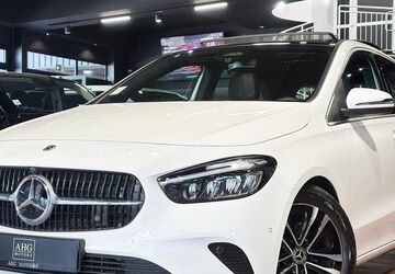 Mercedes-Benz B 180 4.885 km 28.450 &euro; Bonn 53177