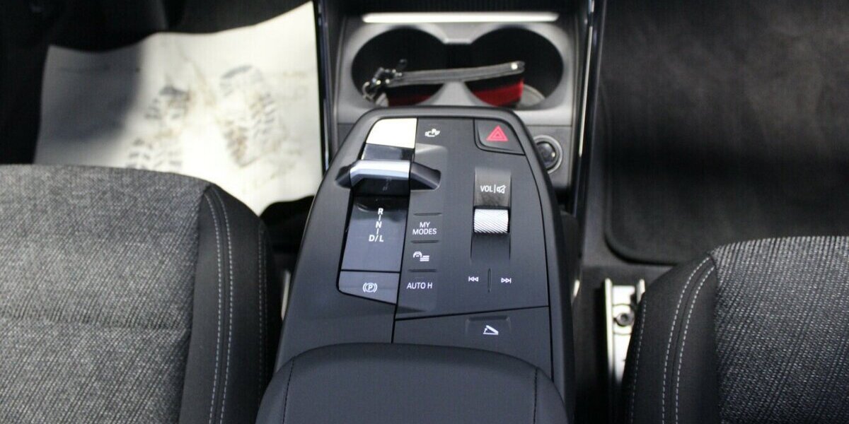 BMW 216 216i Active Tourer Aut, 10.776 km 25.980 &euro; Euskirchen 53881