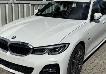 BMW 330 84.974 km 29.980 &euro; Hennef 53773