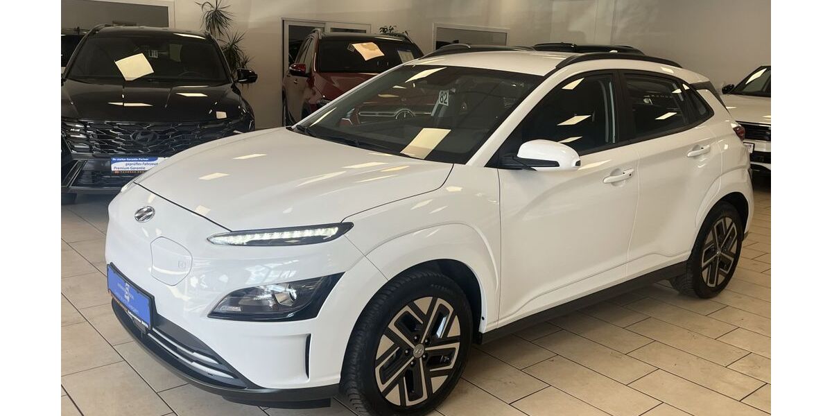 Hyundai KONA 23.691 km 17.700 &euro; Bonn 53227