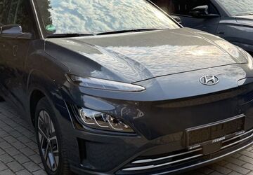 Hyundai KONA 44.707 km 24.500 &euro; Hennef 53773