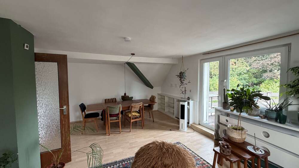 Etagenwohnung Köln Mülheim - 3 Zimmer, 81 m&sup2;, 800&euro; | Angebot:27311327