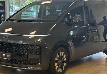Hyundai STARIA 109.809 km 32.500 &euro; Hennef 53773