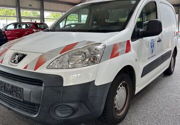 Peugeot Partner 146.852 km 1.780 &euro; Troisdorf 53842
