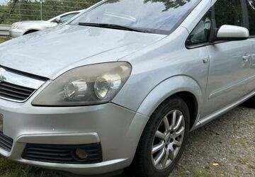 Opel Zafira 246.000 km 999 &euro; Köln 50739