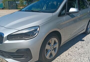 BMW 225 125.000 km 11.886 &euro; Rösrath 51503