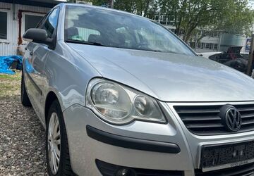 VW Polo 220.865 km 1.700 &euro; Köln 51105