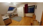 Dachgeschoßwohnung Bergisch Gladbach - 3 Zimmer, 90 m&sup2;, 1.250&euro; | Angebot:22460035