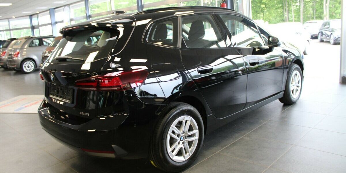 BMW 216 216i Active Tourer Aut, 10.776 km 25.980 &euro; Euskirchen 53881