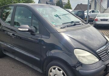 Mercedes-Benz A 160 153.399 km 2.290 &euro; Vettelschoss 53560