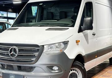 Mercedes-Benz Sprinter 211.489 km 30.880 &euro; Bonn 53177