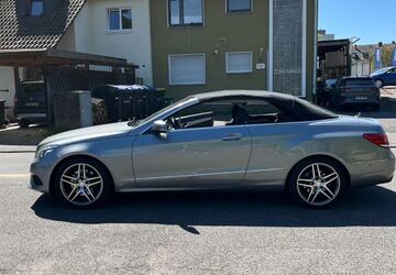 Mercedes-Benz E 220 137.000 km 16.999 &euro; Bonn 53113