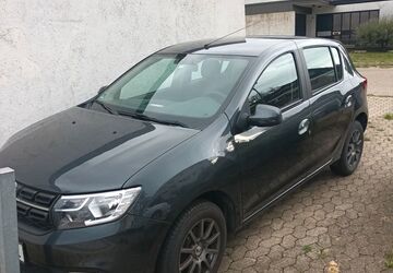 Dacia Sandero 143.000 km 4.500 &euro; Euskirchen 53879