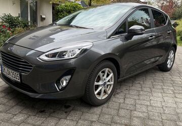 Ford Fiesta 106.000 km 10.590 &euro; Köln 50829