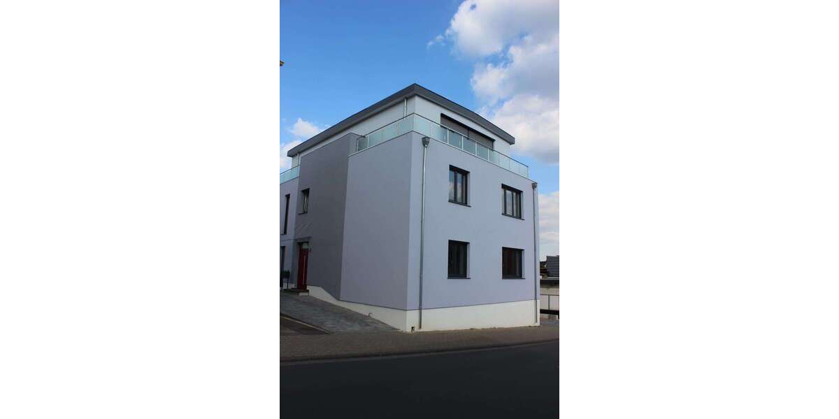 Etagenwohnung Hürth - 3 Zimmer, 110 m&sup2;, 1.540&euro; | Angebot:26765107