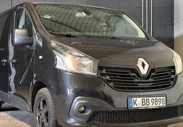 Renault Trafic 121.500 km 7.850 &euro; Köln 50829