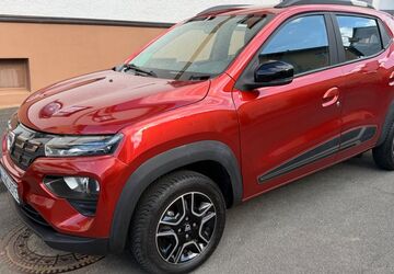 Dacia Spring 17.000 km 9.500 &euro; Grafschaft 53501