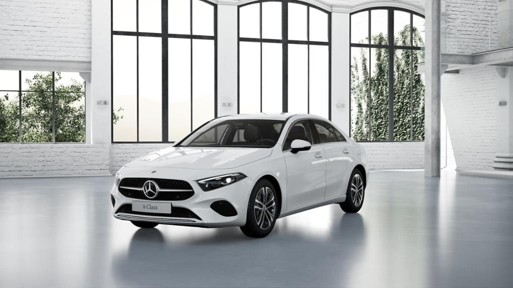 Mercedes-Benz A 180 6.090 km 32.450 &euro; Bad Neuenahr-Ahrweiler 53474
