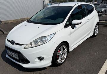 Ford Fiesta 156.078 km 3.500 &euro; Bonn 53179