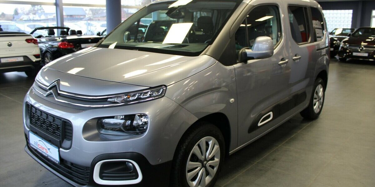 Citroen Berlingo M BlueHDi EAT8 Shine Panorama - Navi 82.816 km 17.980 &euro; Euskirchen 53881