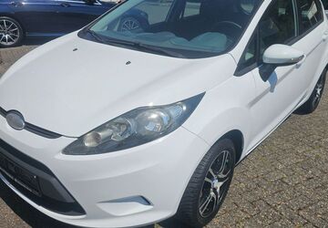 Ford Fiesta 97.102 km 4.250 &euro; Unkel 53572
