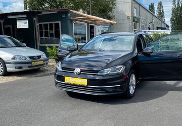VW Golf 250.000 km 8.999 &euro; Bonn 53227