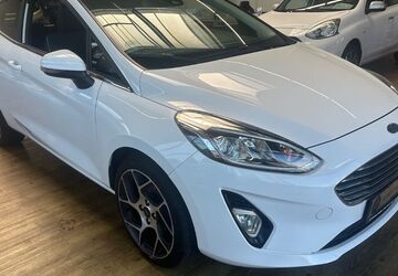 Ford Fiesta 123.202 km 9.890 &euro; Sankt Augustin 53757
