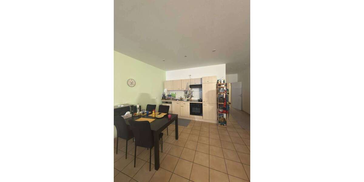 Etagenwohnung Bonn Bonn-Zentrum - 2 Zimmer, 73 m&sup2;, 850&euro; | Angebot:27269102